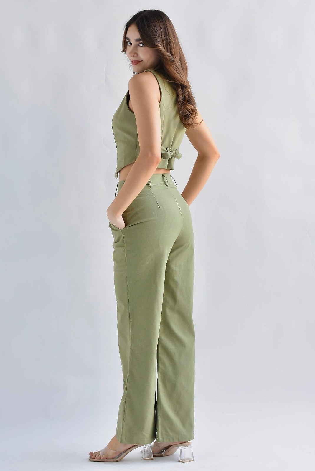 Set Pantalón y Chaleco Verde Sage