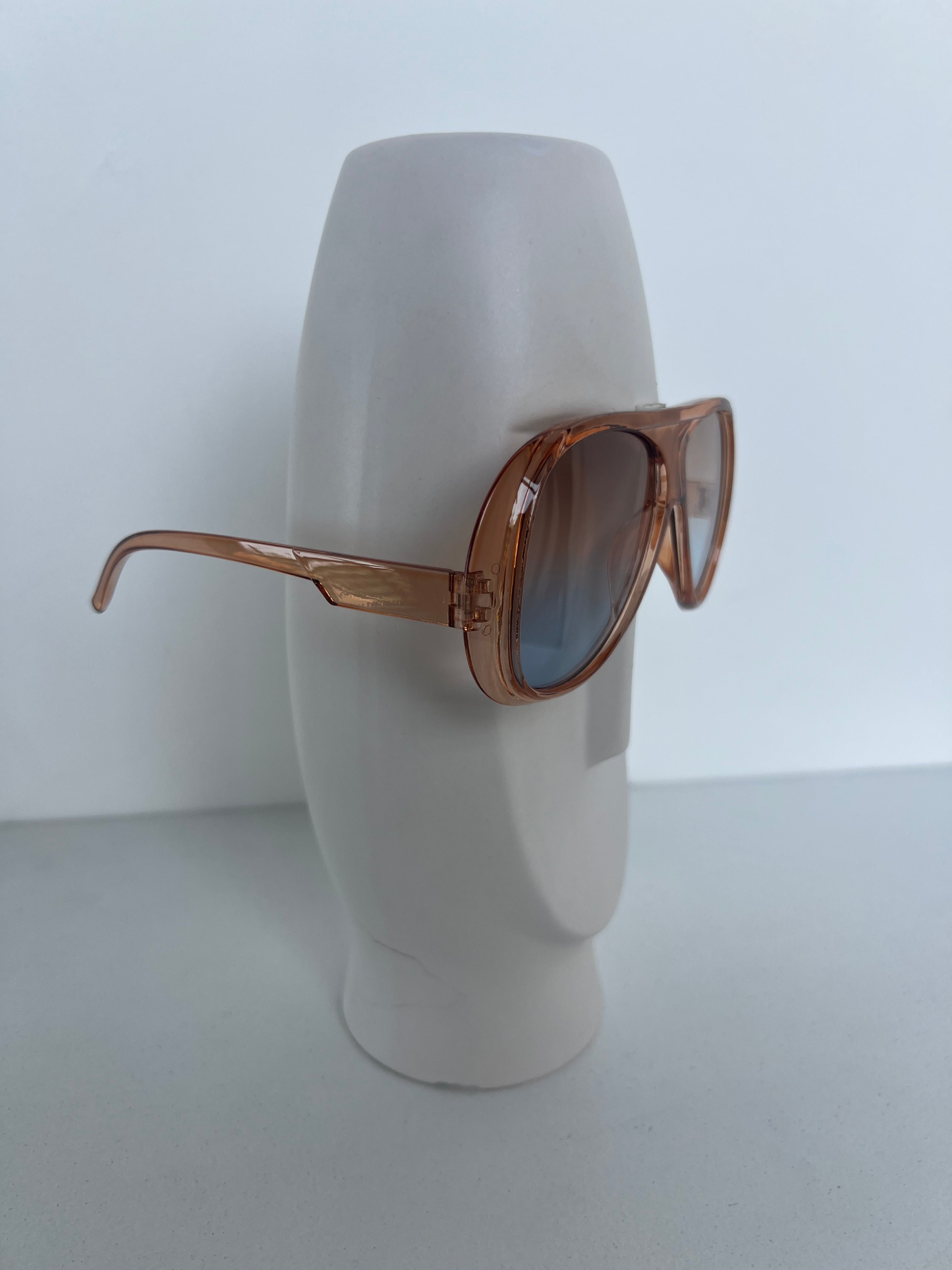 Lentes ovalado acrílico