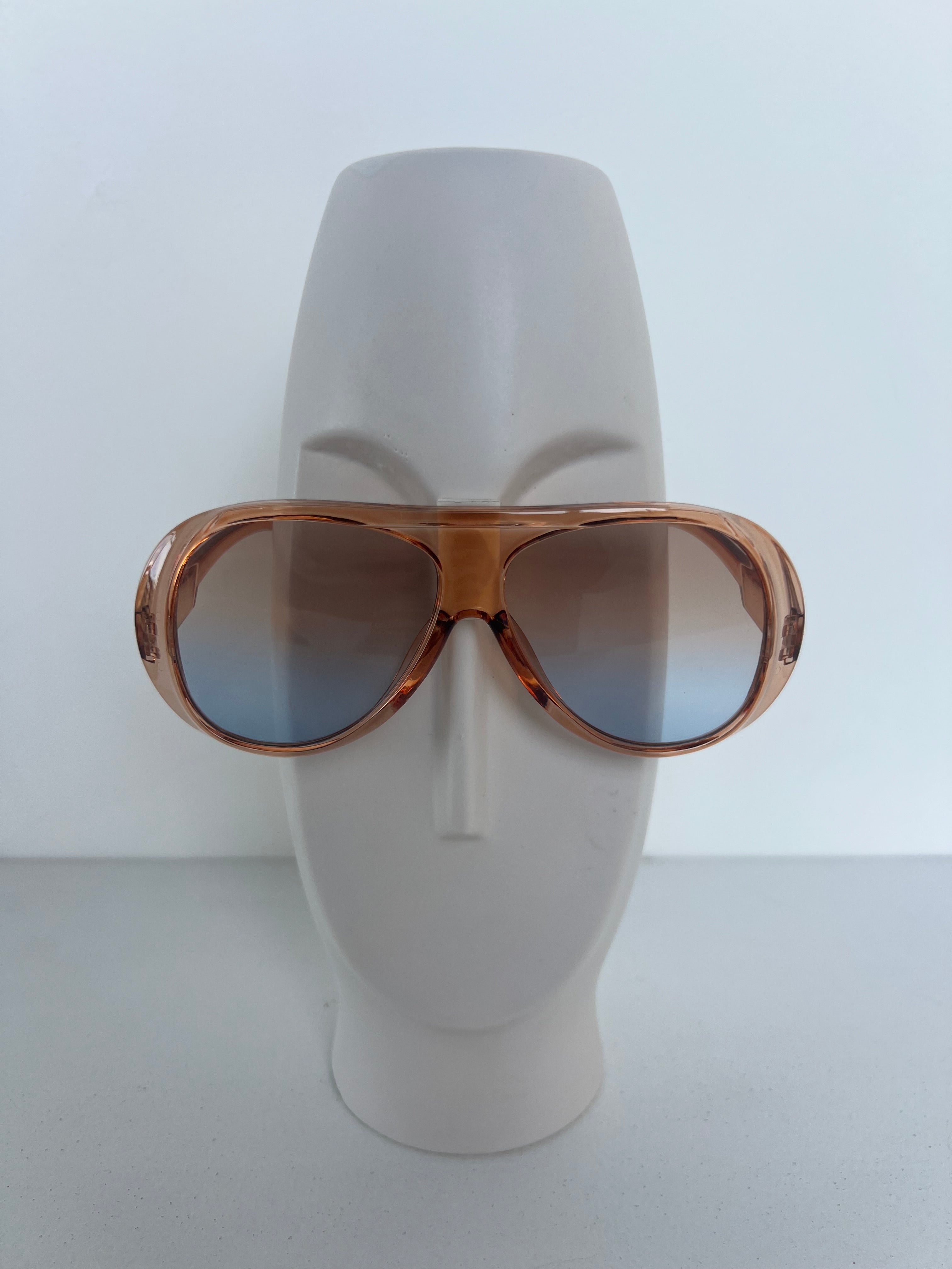 Lentes ovalado acrílico