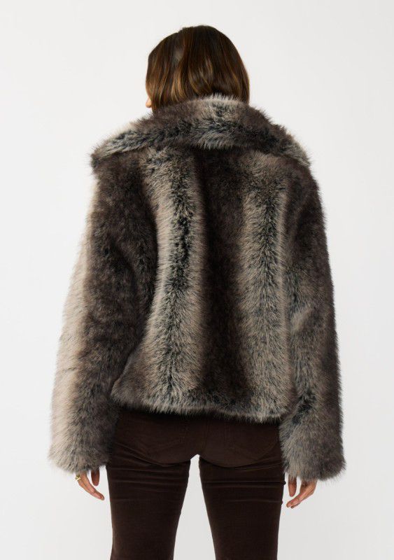 Abrigo corto faux fur degradado
