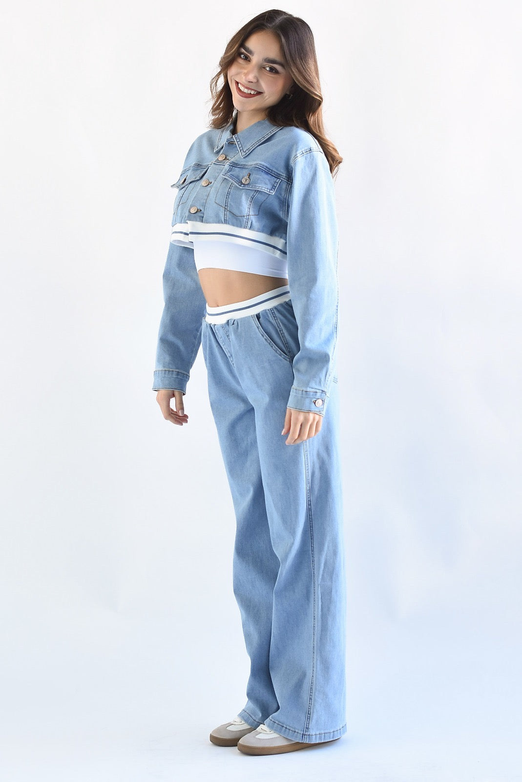Set Pantalón y Chamarra Crop Denim