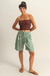Fashion Styled Short Bermuda larga satín Verde pistache