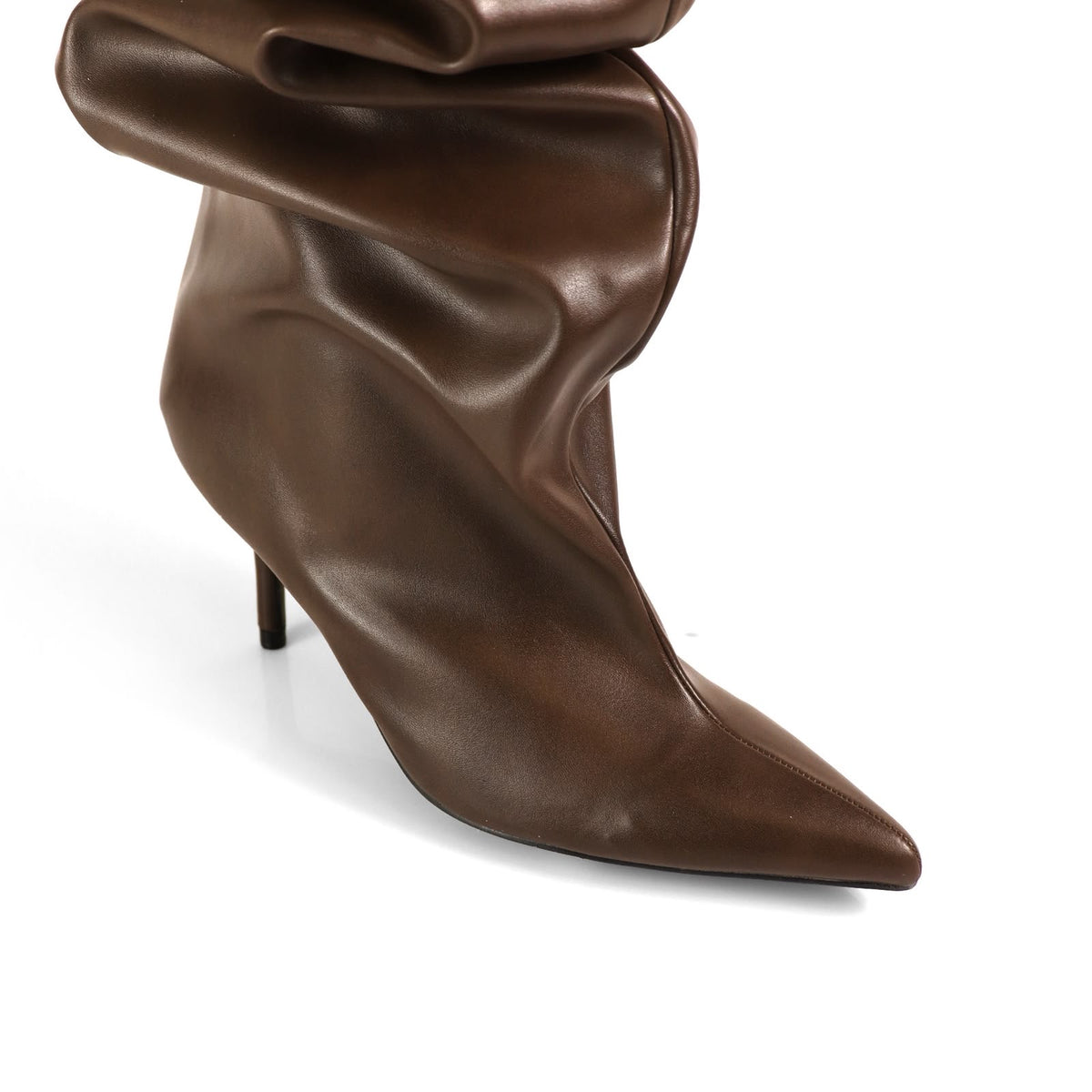 Bota larga slouchy vinipiel