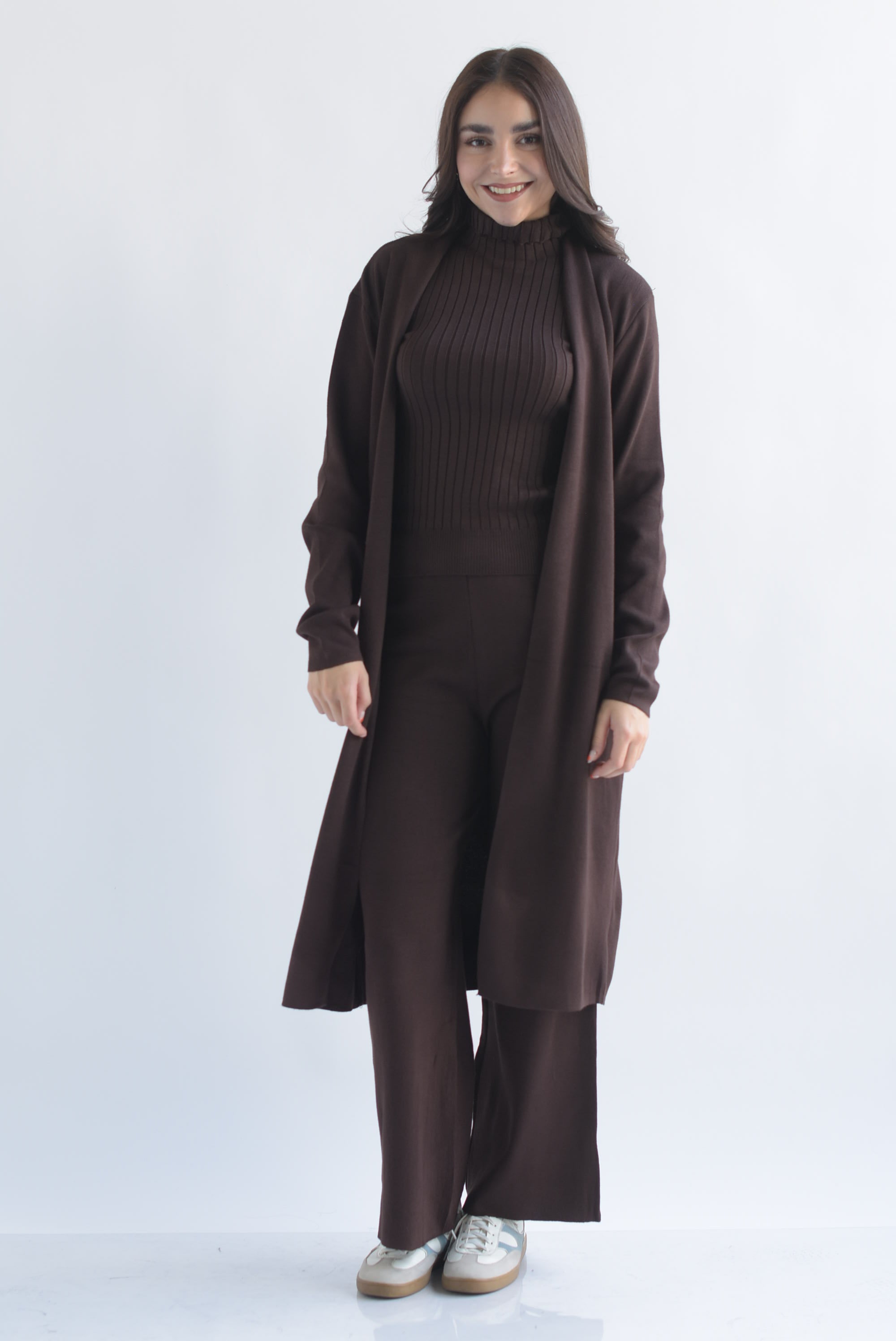 Set Pantalón, Blusa canalé y Ensamble punto