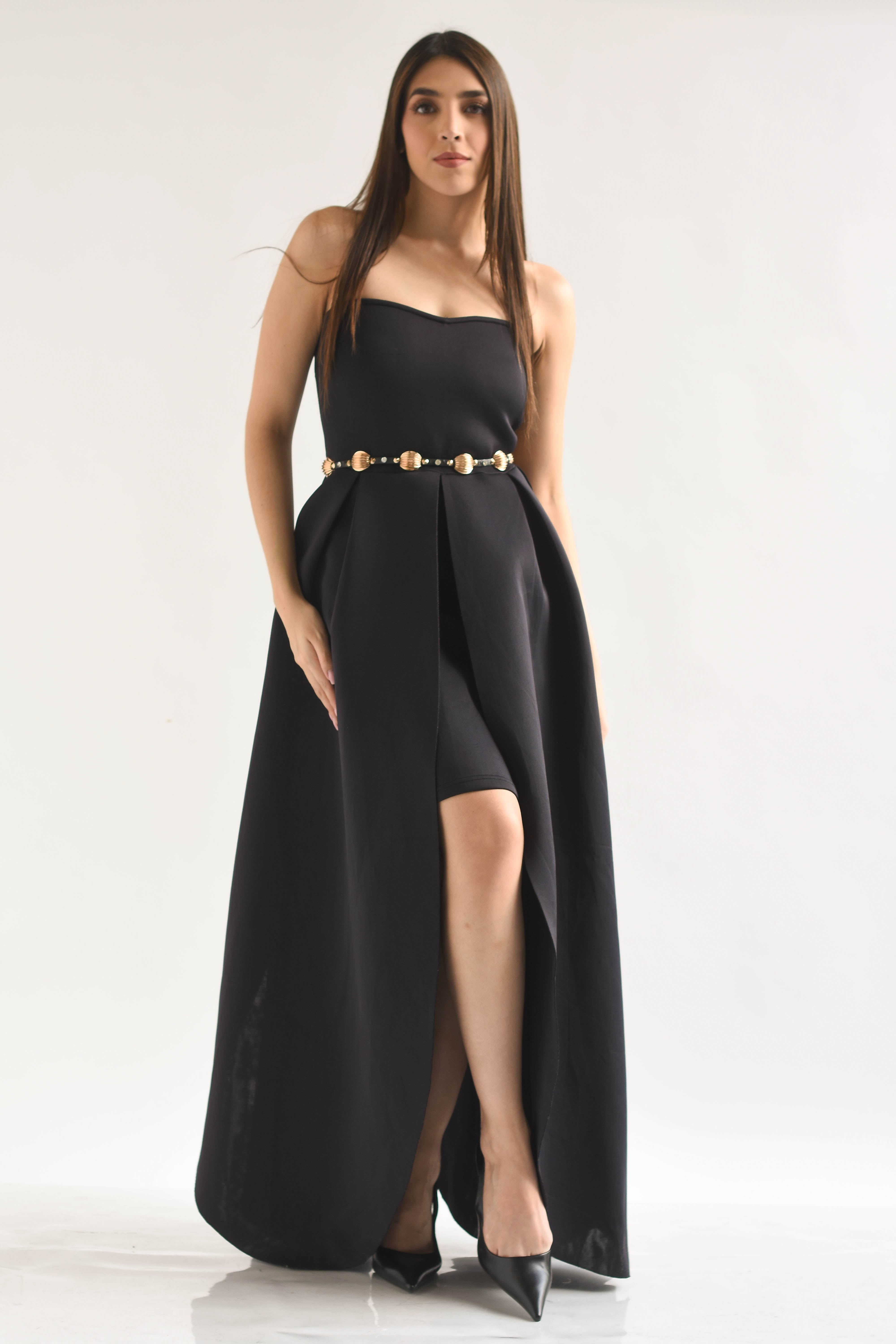 Vestido strapless neopreno