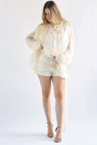 Fashion Styled Vestido drapeado maga larga cauda Ivory