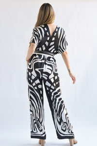 Fashion Styled Jumpsuit tribal Negro con Blanco