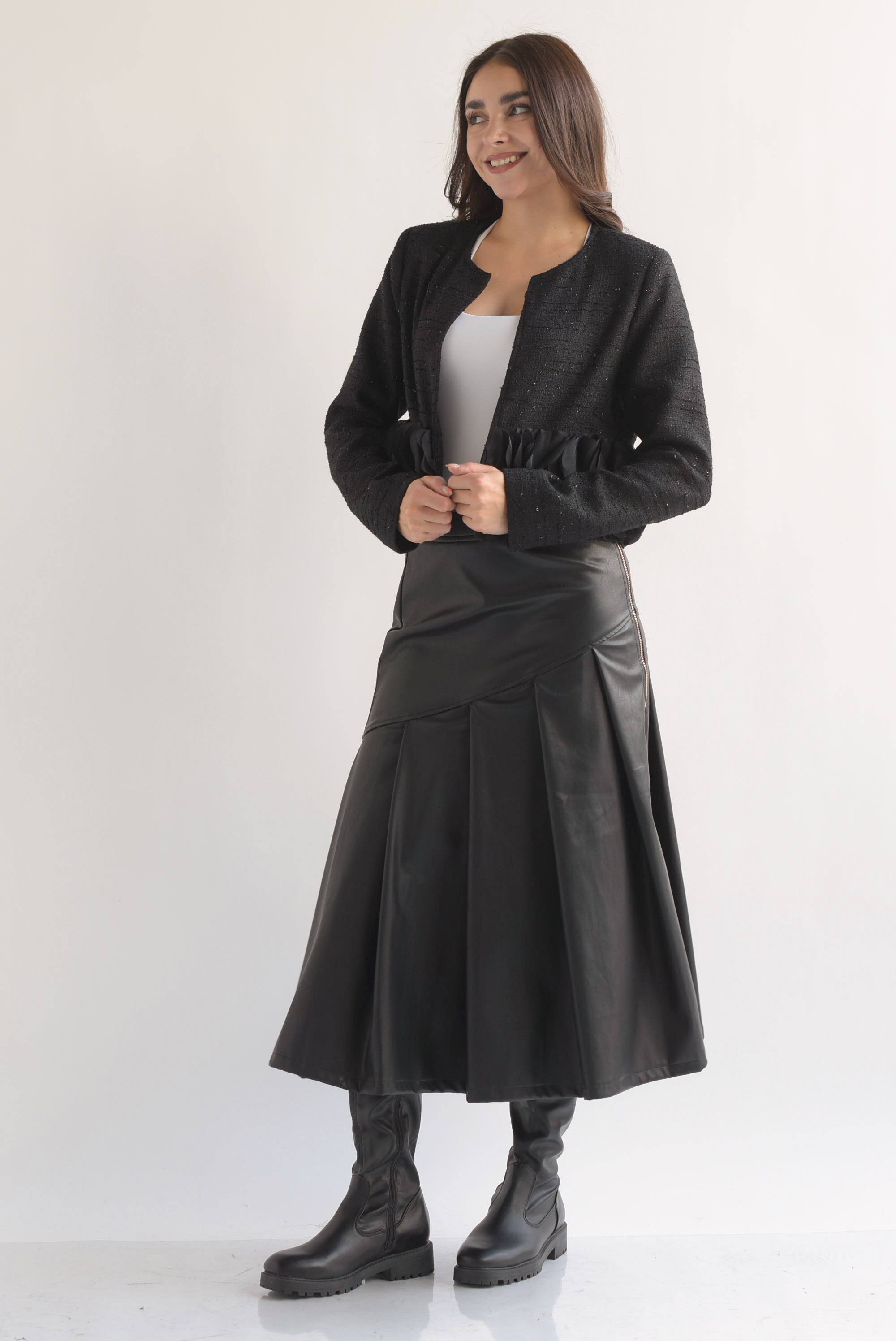 Falda plisada vinipiel cierre