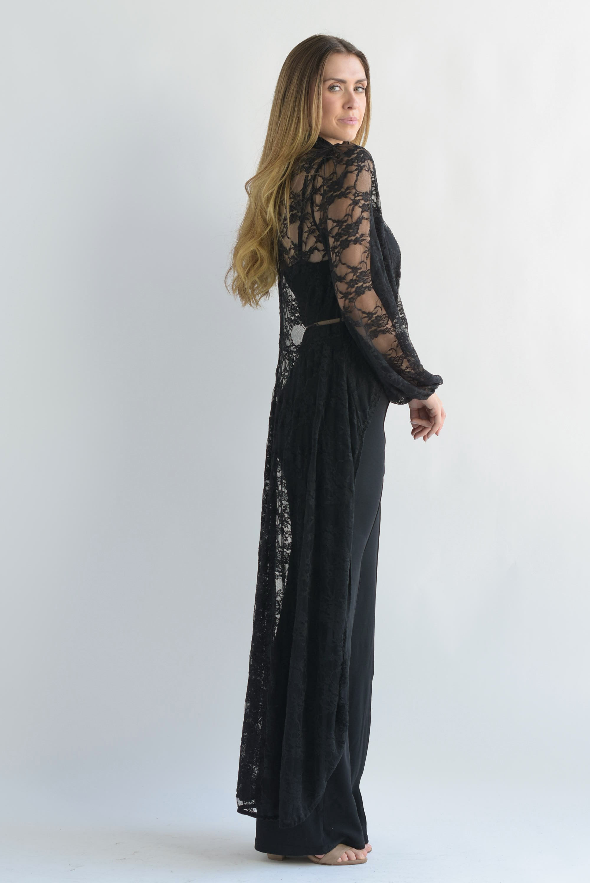 Maxi blusa asimétrica encaje Negro