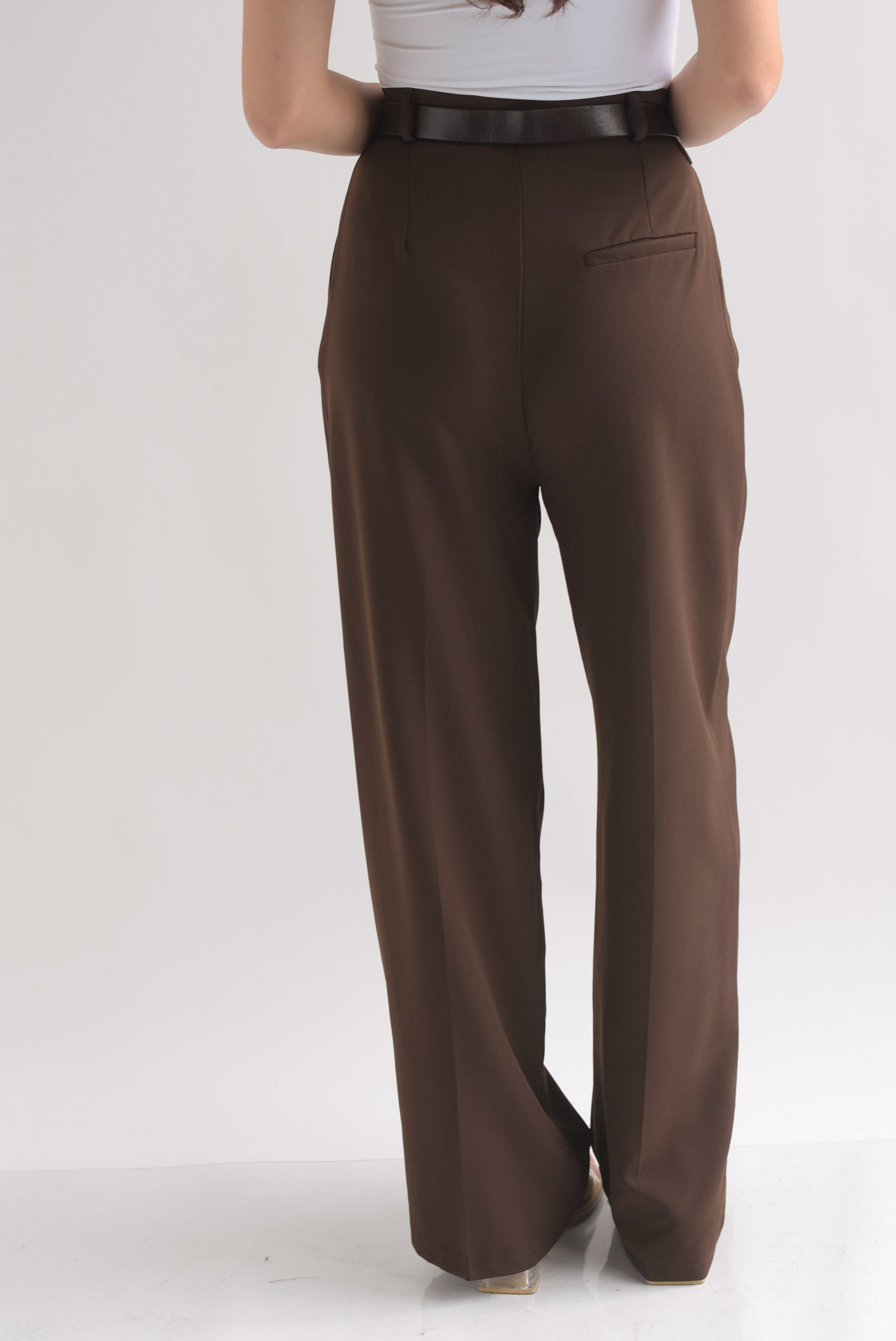 Pantalón de vestir pinzas y cinturón