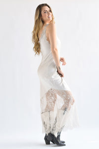 Fashion Styled Vestido largo lencero encaje Ivory