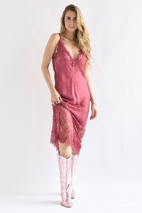 Fashion Styled Vestido largo lencero encaje Mauve