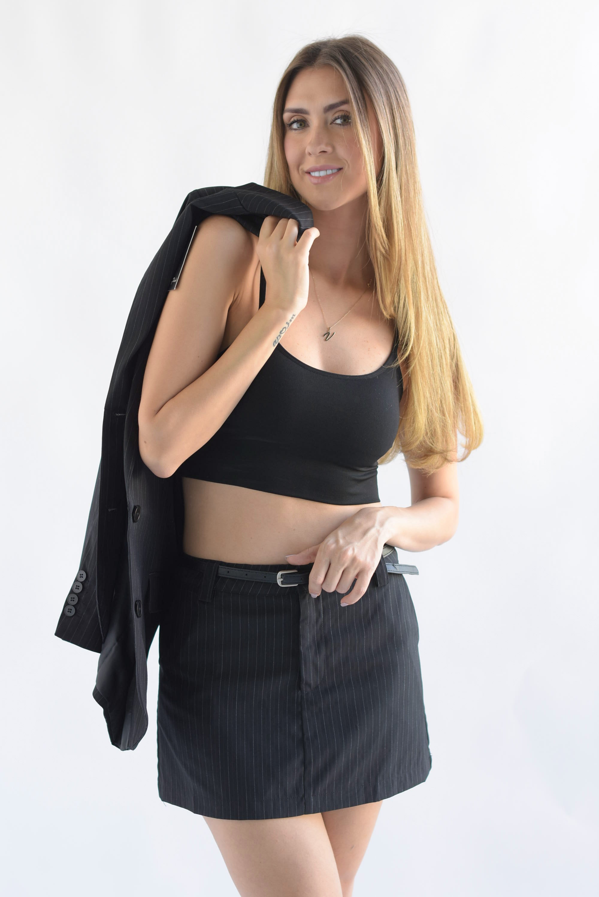 Set Falda y Blazer raya diplomática Negro