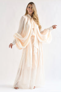Fashion Styled Vestido largo drapeado talle largo Ivory