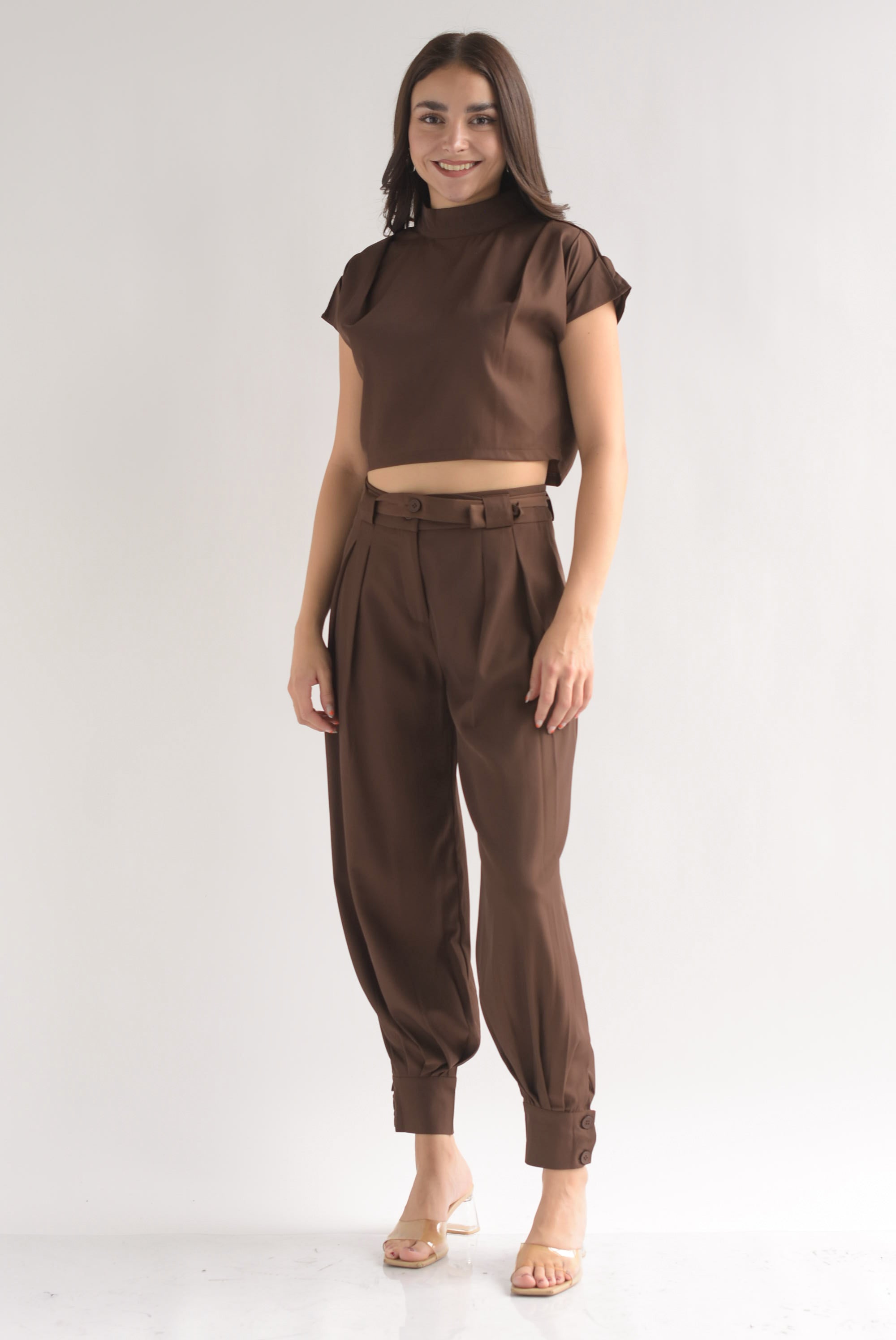 Set Pantalón globo y Blusa crop