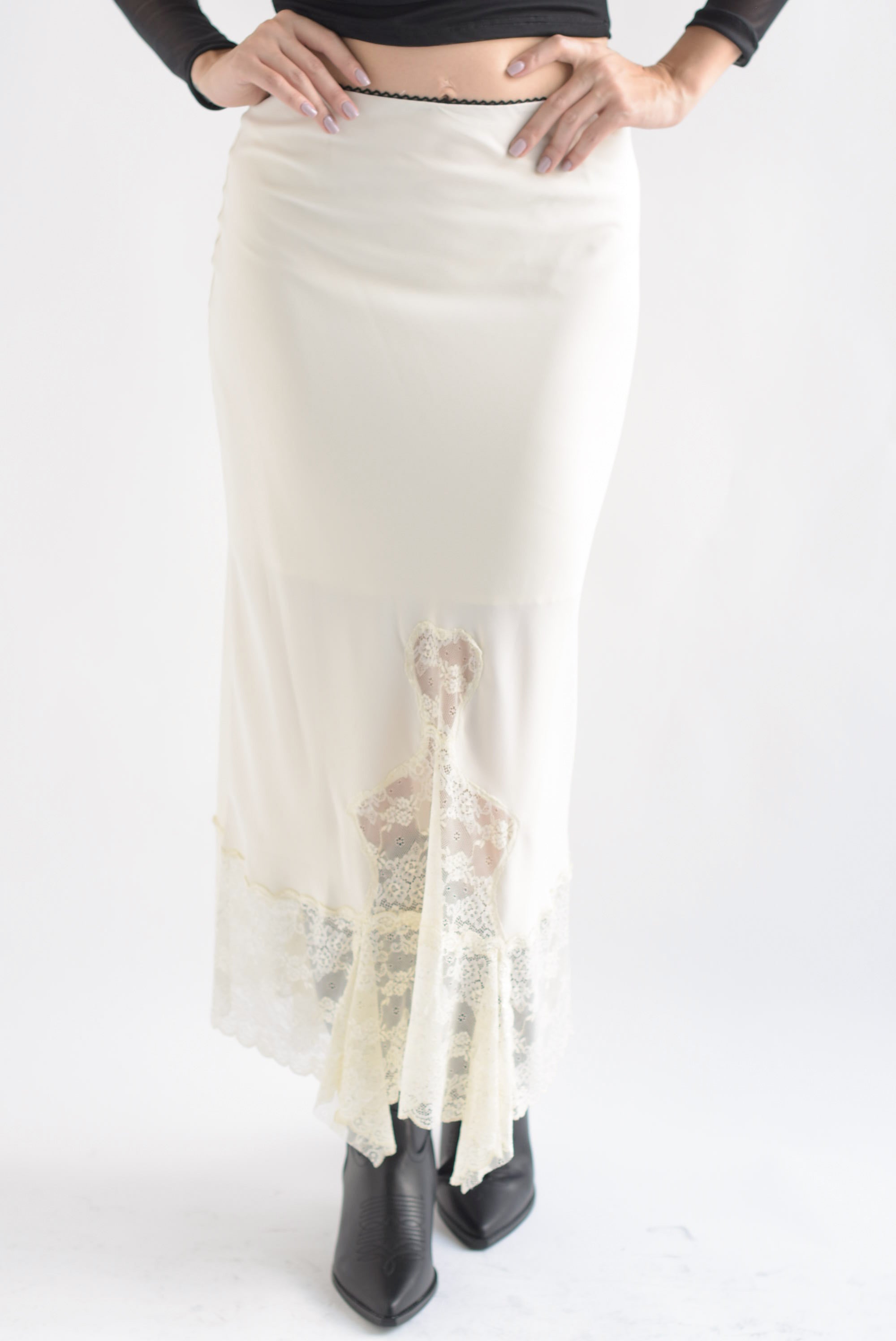 Falda lencera cut-out encaje Ivory