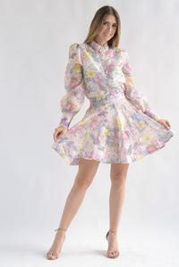 Fashion Styled Set Falda y Blusa pétalos Pastel