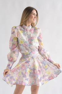 Fashion Styled Set Falda y Blusa pétalos Pastel