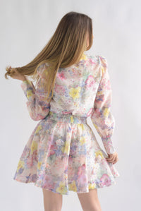 Fashion Styled Set Falda y Blusa pétalos Pastel