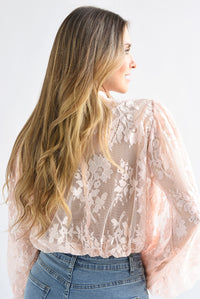 Fashion Styled Blusa manga larga cuello perkins encaje Rosa pastel