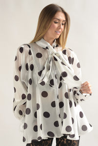 Fashion Styled Blusa lazo satín polka dots Blanco
