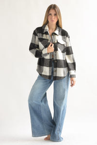 Fashion Styled Shacket cuadros franela Negro