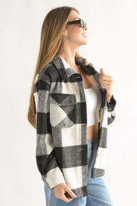 Fashion Styled Shacket cuadros franela Negro