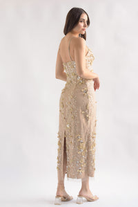 Fashion Styled Vestido tirantes tulle flores Nude