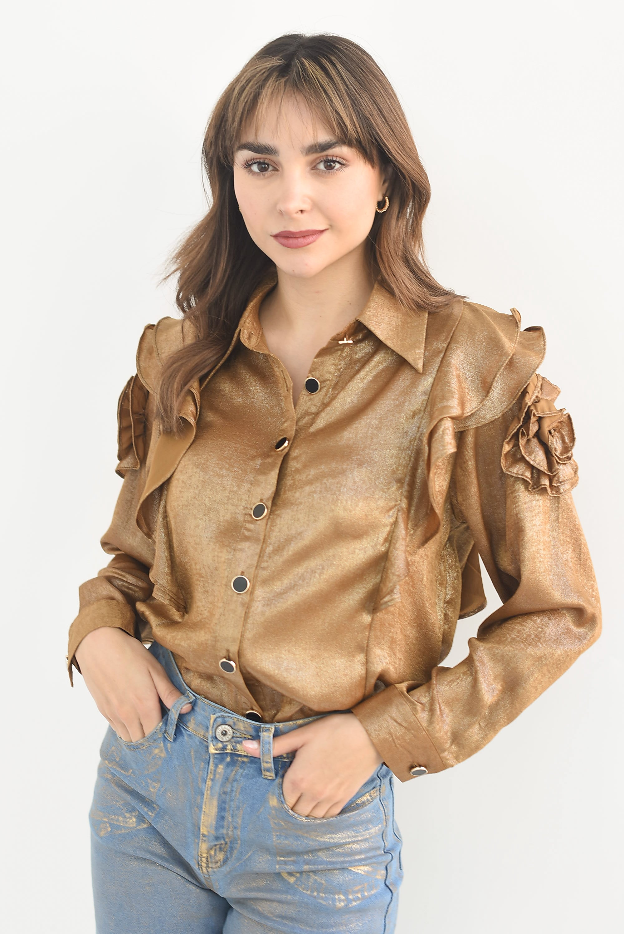 Camisa flor 3D y foil Dorada