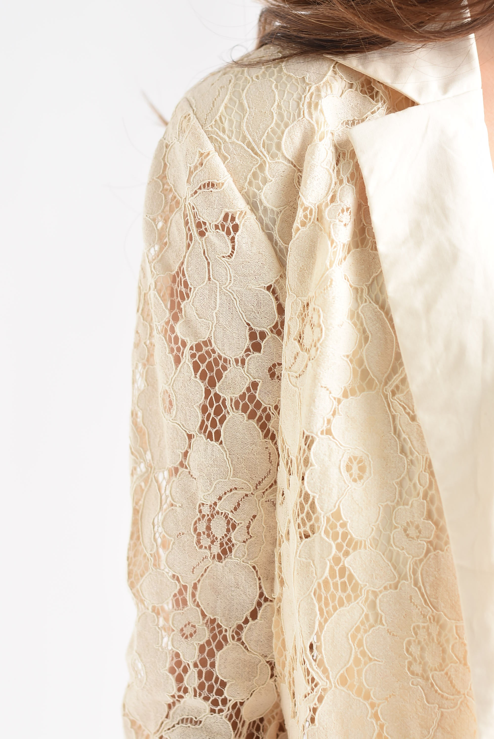 Set Short y Blazer encaje Beige