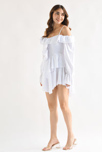 Fashion Styled Vestido corto olanes Blanco