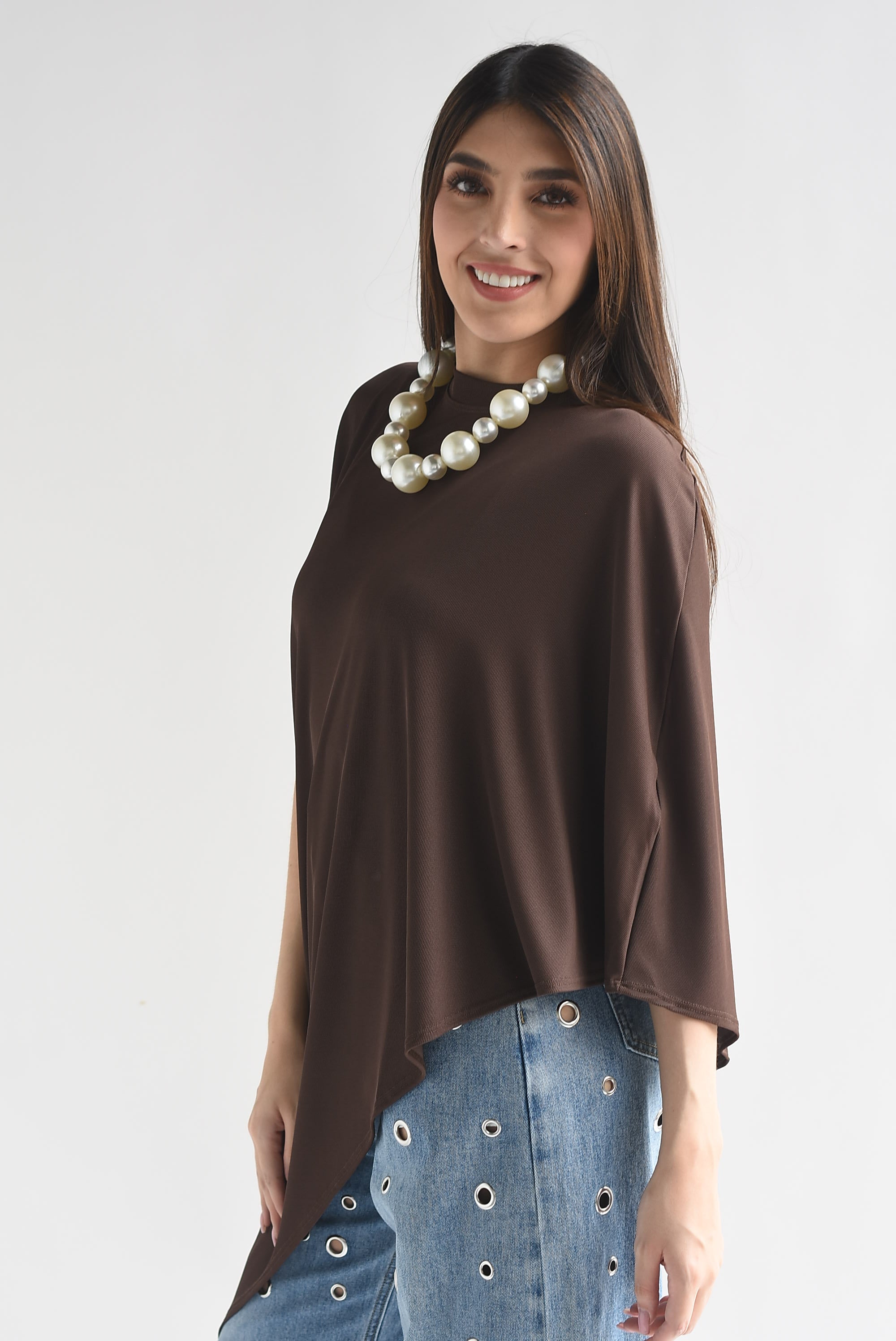 PREVENTA Blusa asimétrica tipo capa