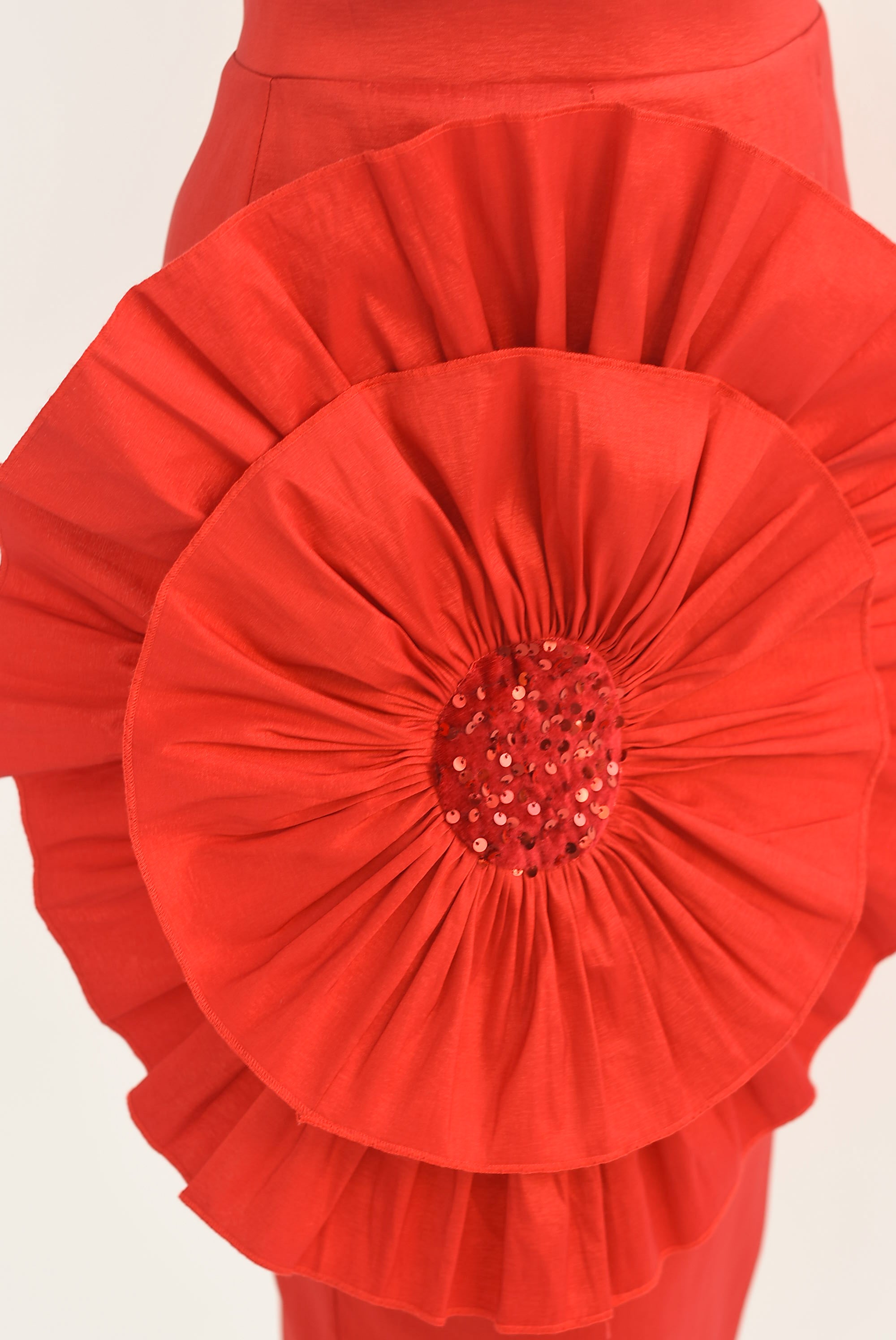 Falda recta maxi flor 3D Roja