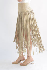 Fashion Styled Falda suede flecos largos Beige