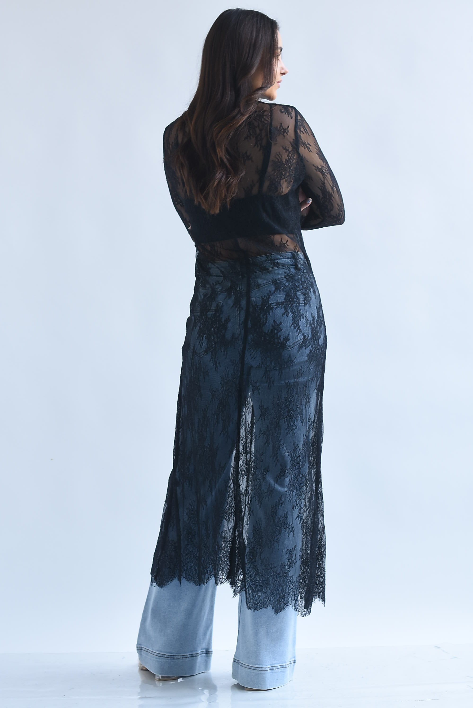 Vestido encaje tulle manga larga
