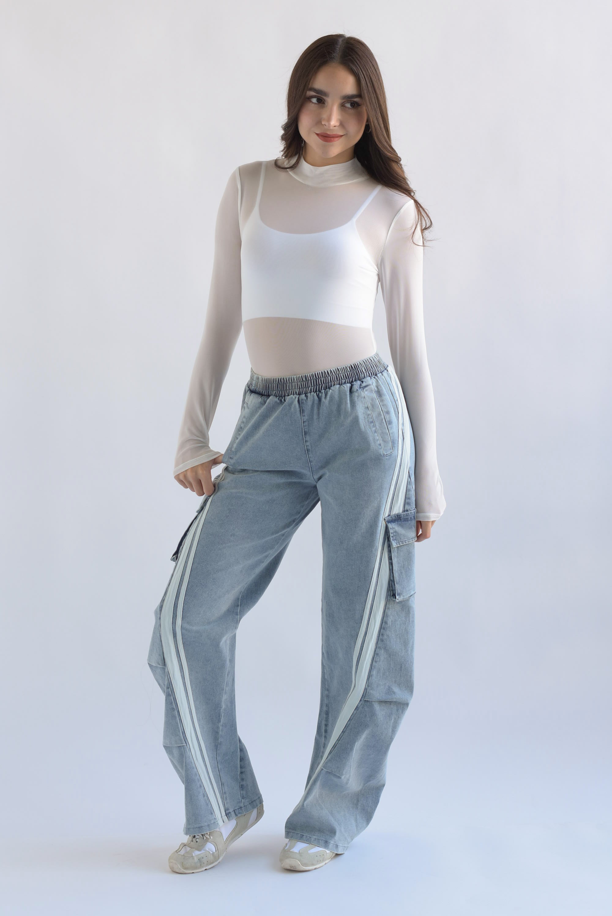 Pantalón barrel track Denim light