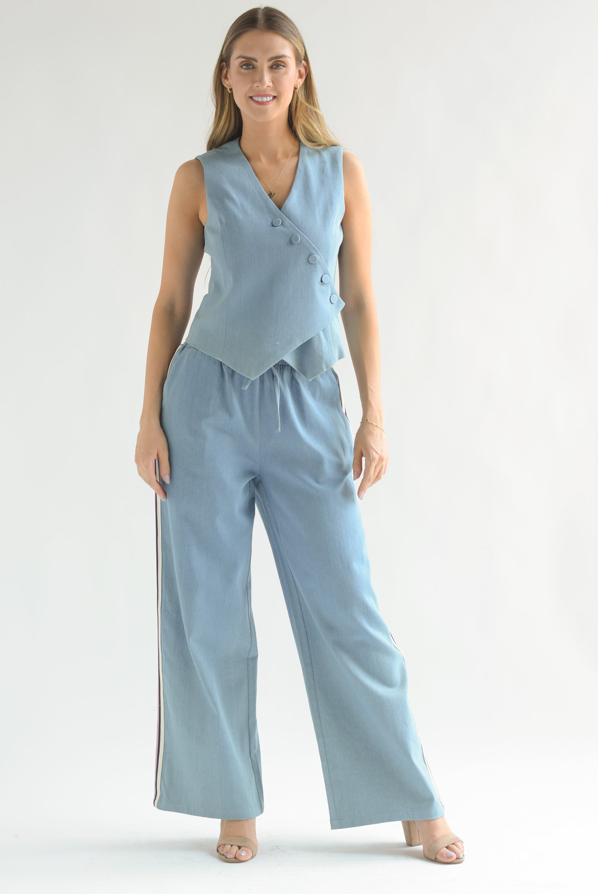 Set Pantalón track y Chaleco asimétrico Denim