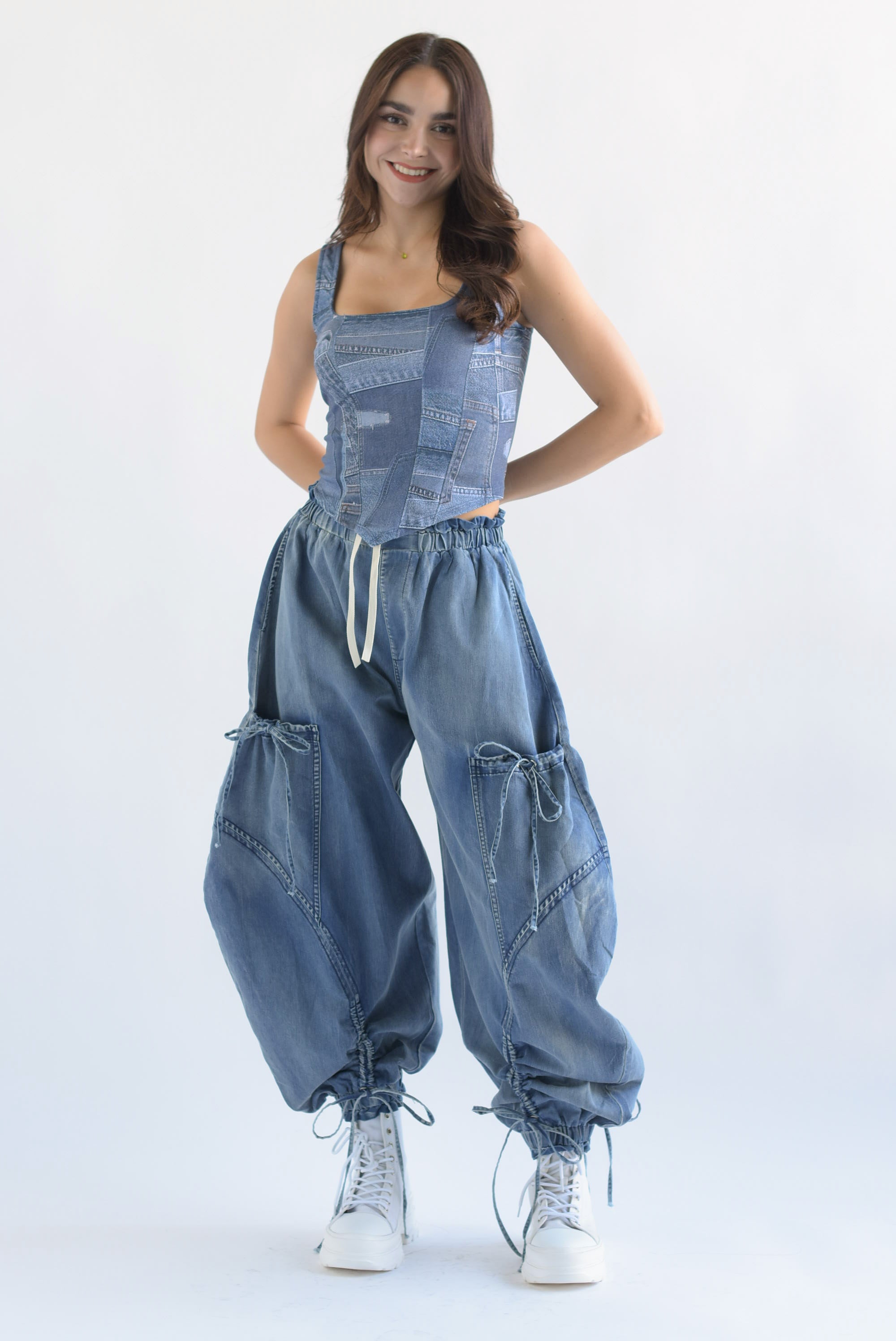 Pantalón globo jaretas Denim