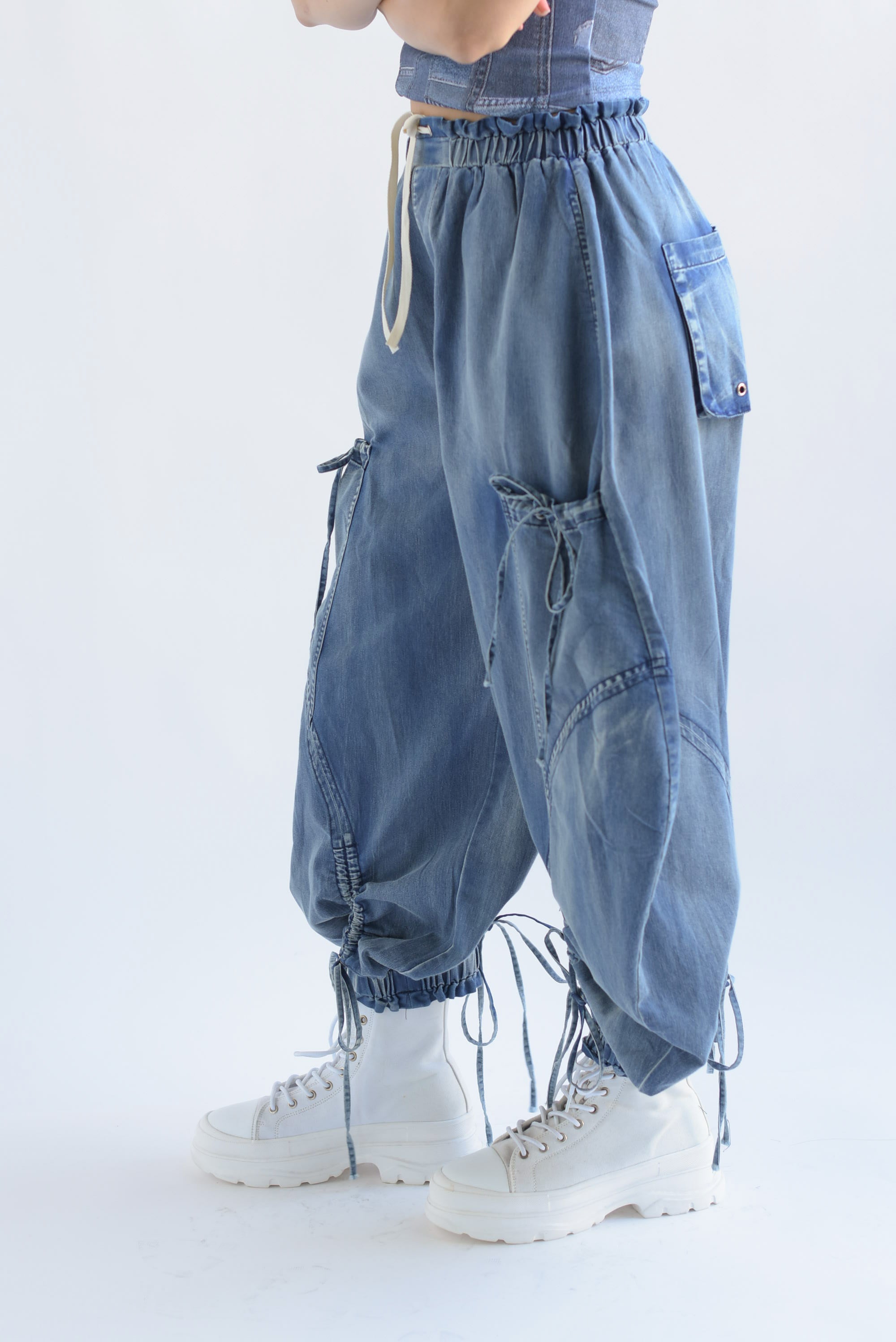 Pantalón globo jaretas Denim