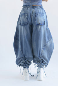 Fashion Styled Pantalón globo jaretas Denim