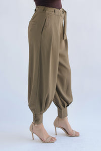 Fashion Styled Pantalón globo tobillos anchos Verde Militar