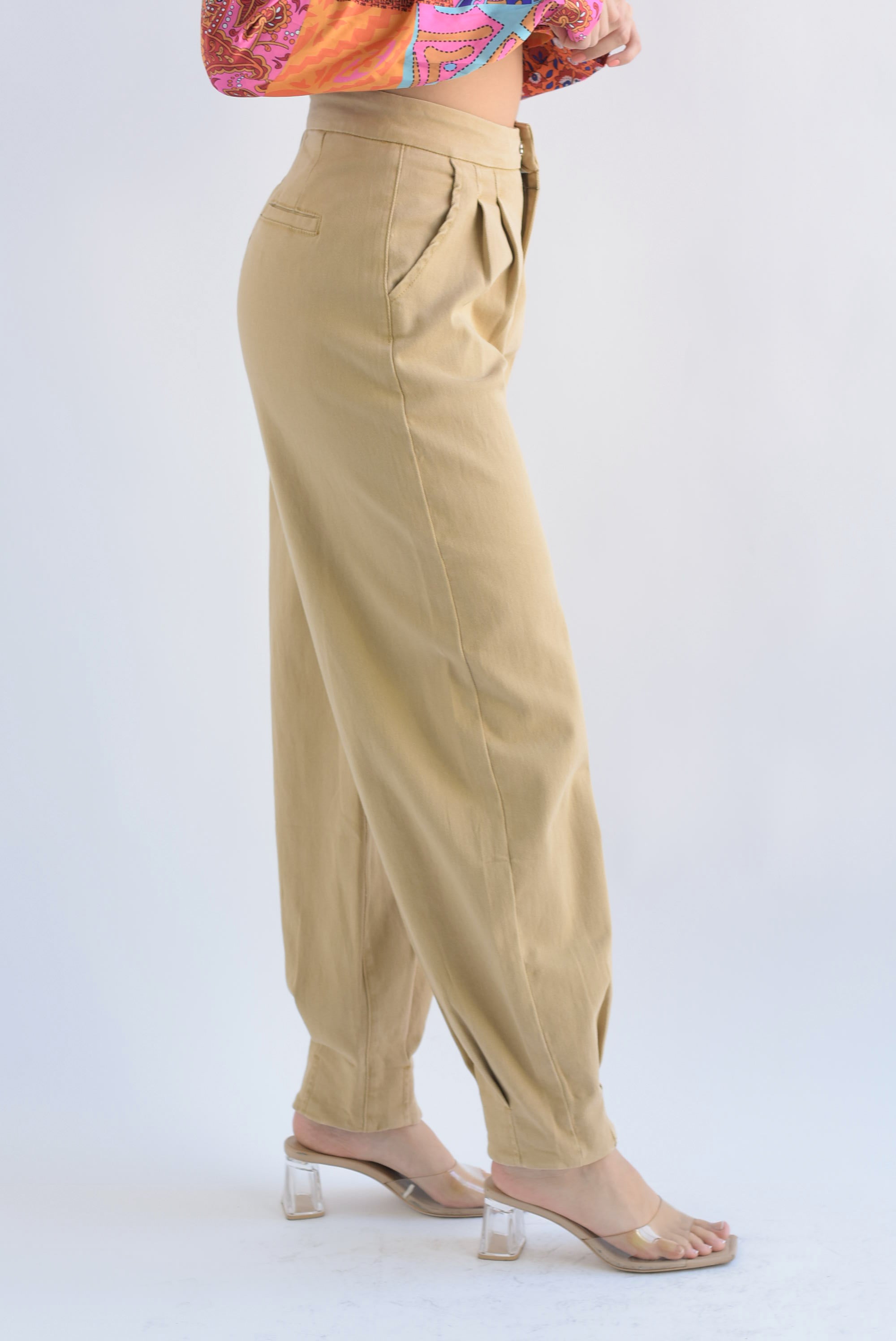 Pantalón globo tobillos pinzas Denim Kaki