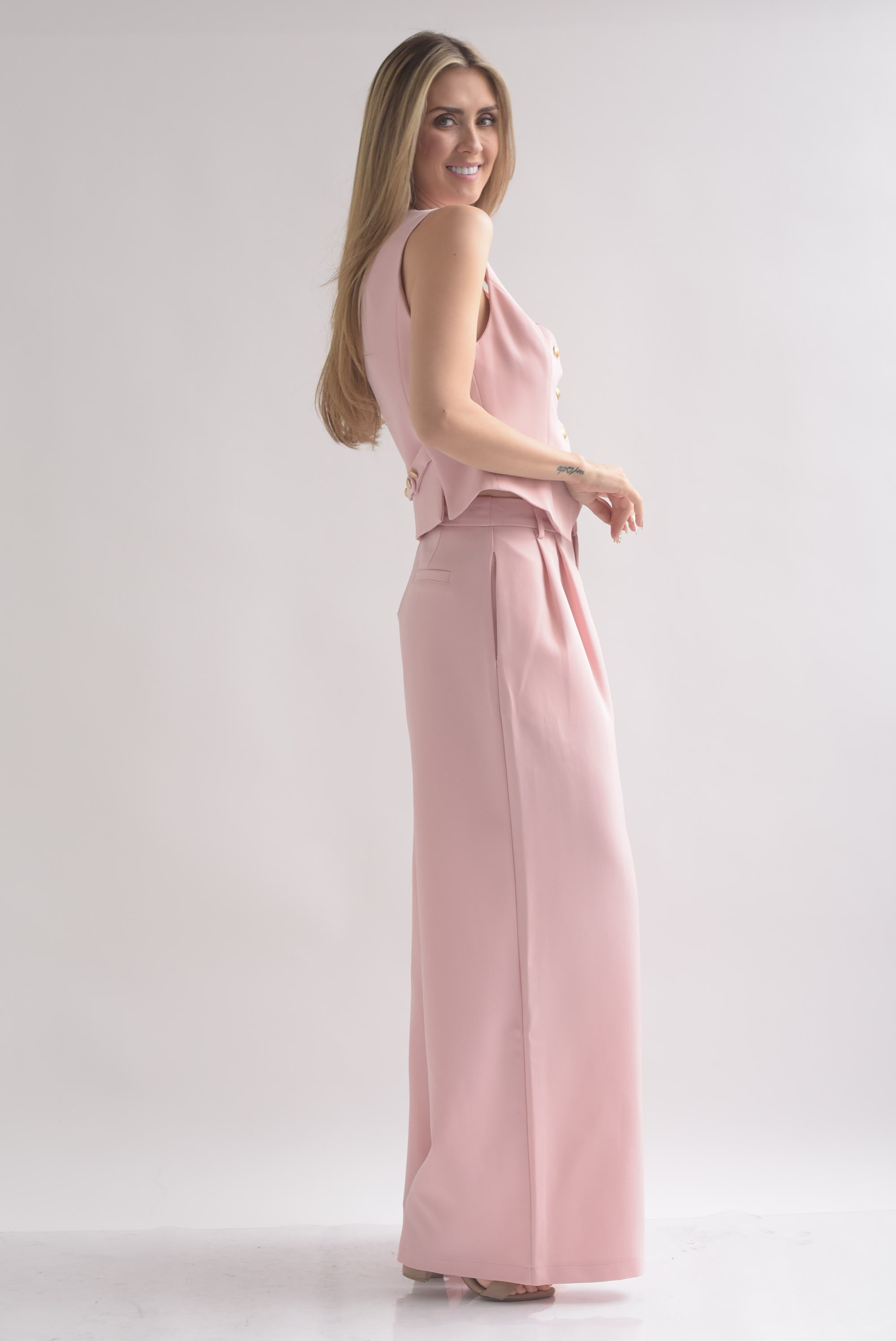 Set Pantalón súper wide y Chaleco