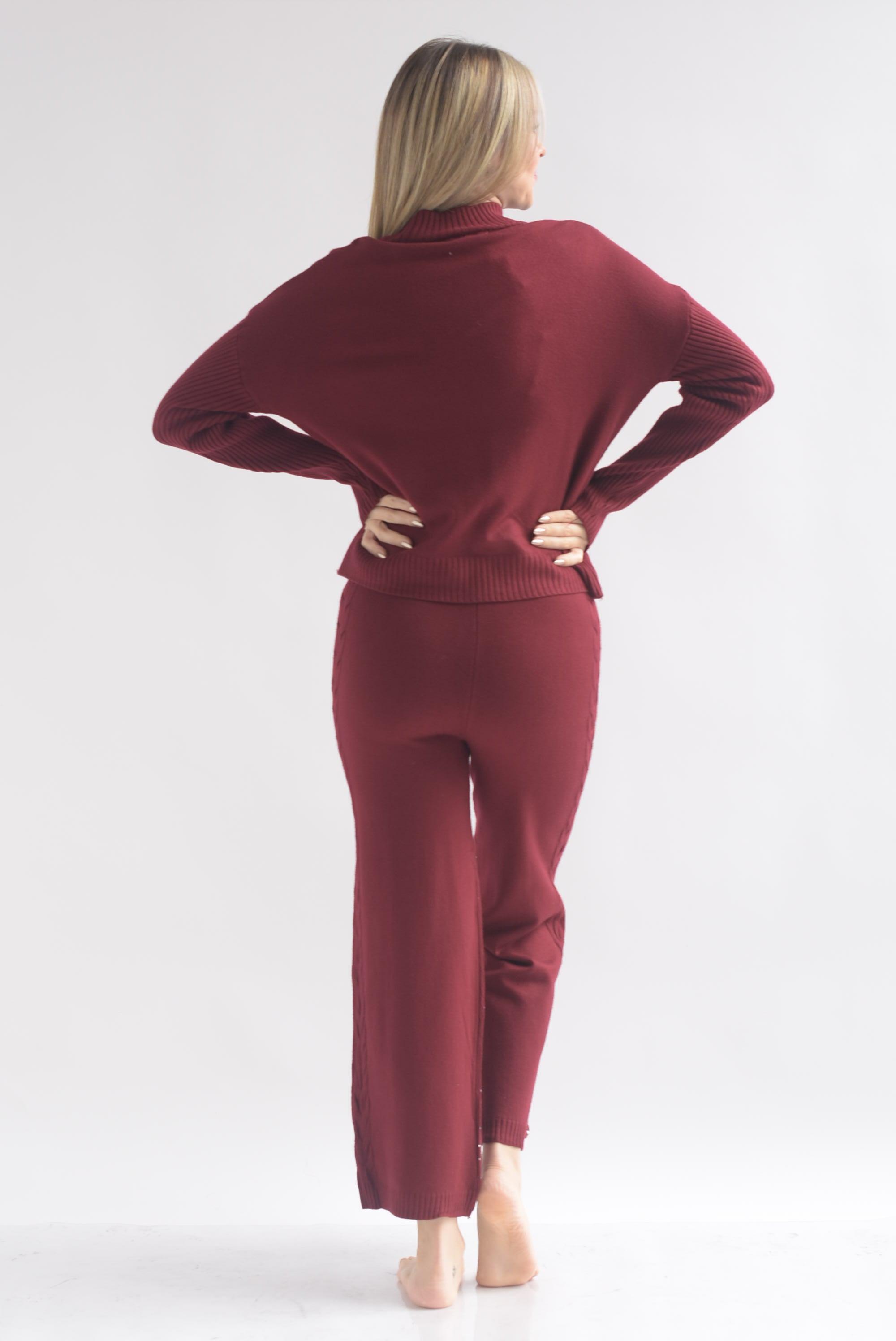 Set Pantalón brillos y Sweater punto canalé