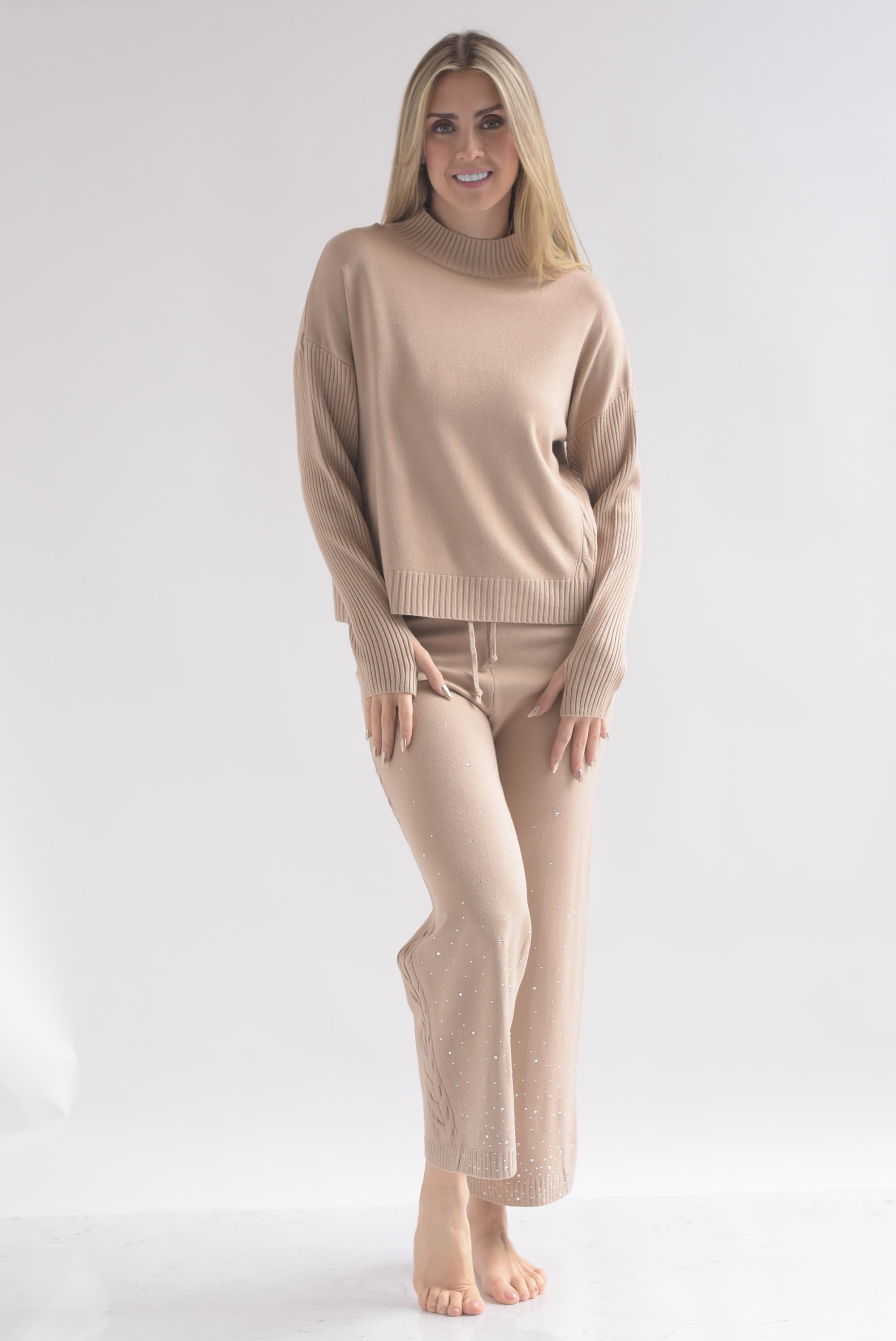 Set Pantalón brillos y Sweater punto canalé