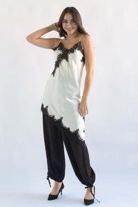 Fashion Styled Vestido lencero asimétrico encaje Ivory & Negro