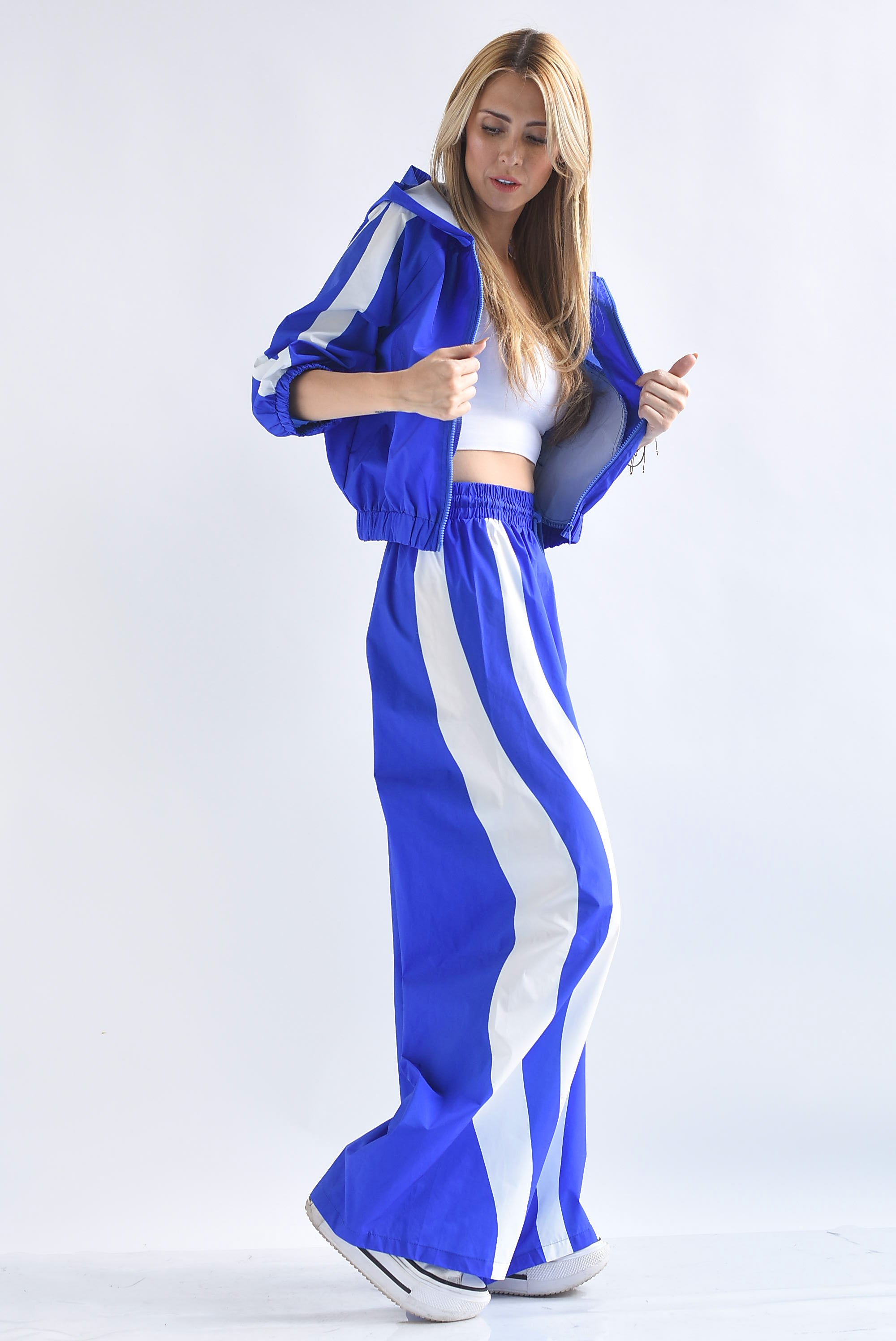 Set Pantalón pata de elefante y Chamarra hoodie track