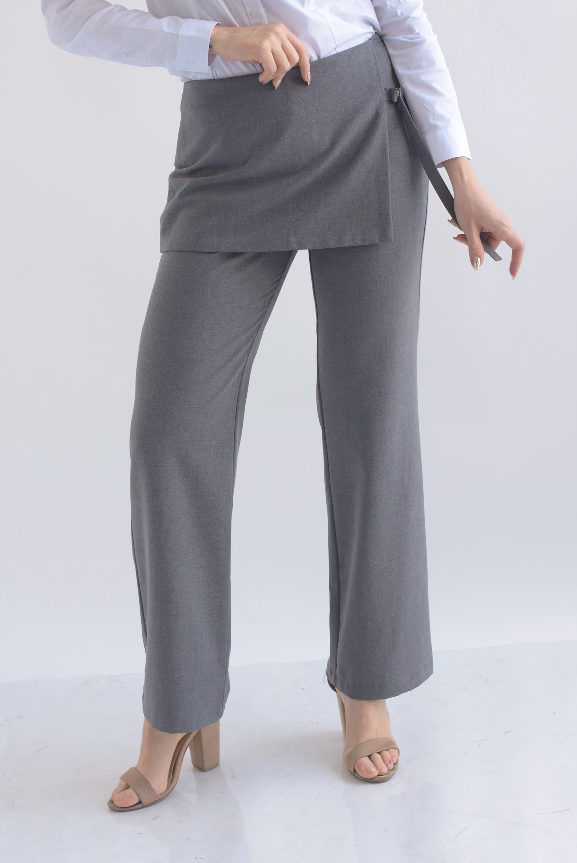 Pantalón con falda envolvente