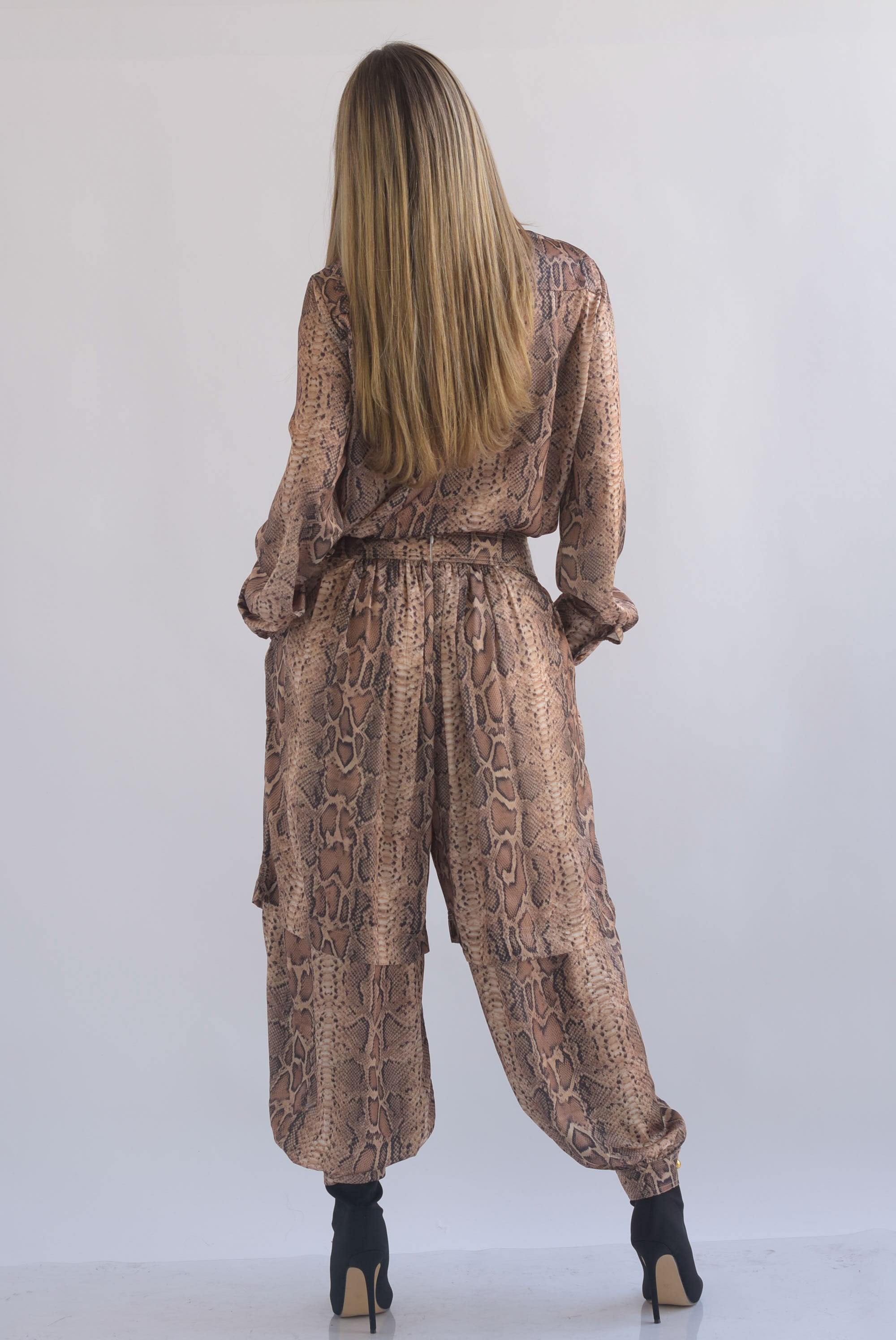 Set Pantalón globo y Camisa snake print