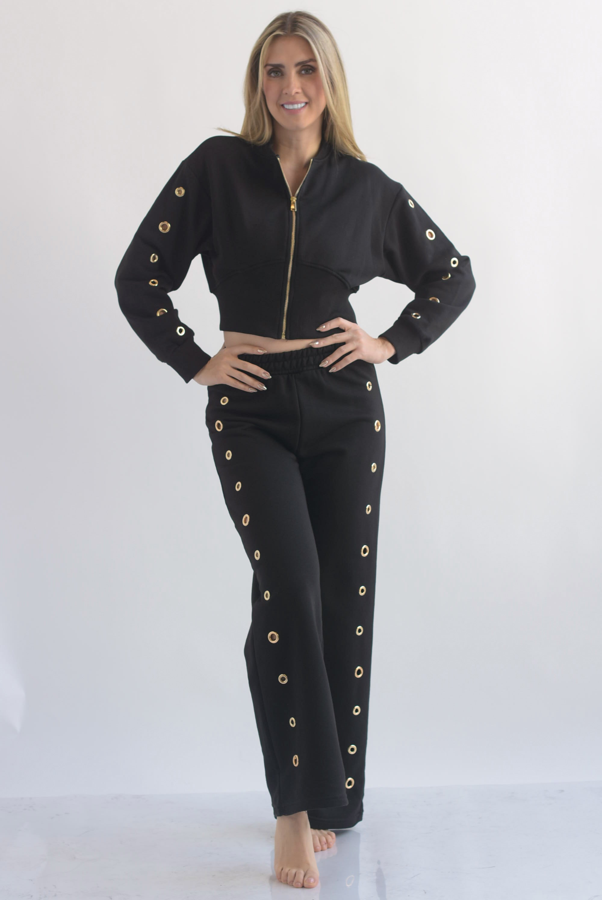 Set Pantalón y Chamarra crop aros